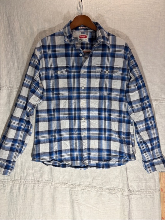 Wrangler Other - Wrangler Blue and White Plaid Button-Down Shirt